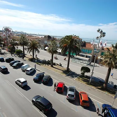 Bella Riviera Lungomare 호텔 3*