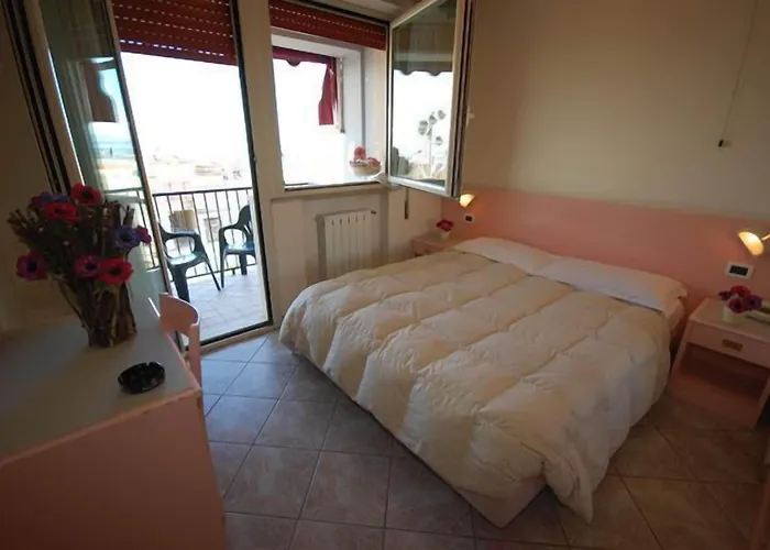 Otel Bella Riviera Lungomare 3*