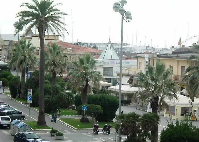 Bella Riviera Lungomare 3* Viareggio