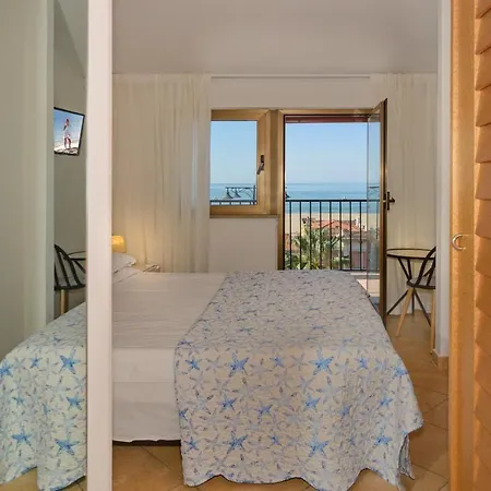 Bella Riviera Lungomare Hotel