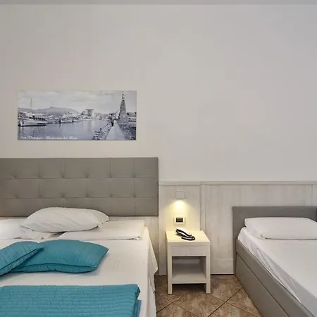 Bella Riviera Lungomare 3* Βιαρέτζιο