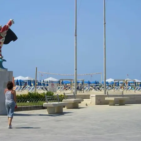 Ξενοδοχείο Bella Riviera Lungomare 3*
