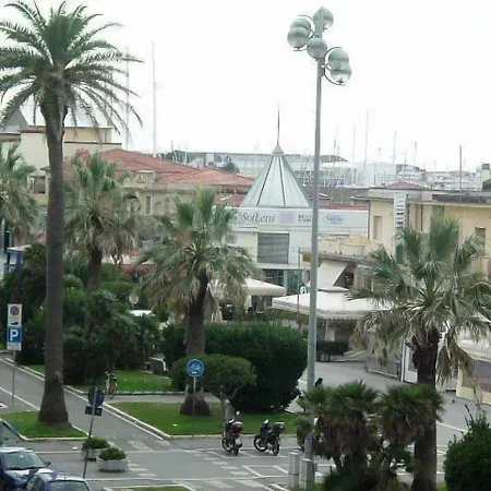 Bella Riviera Lungomare 3* Viareggio