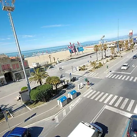 Bella Riviera Lungomare 3* וירג'יו
