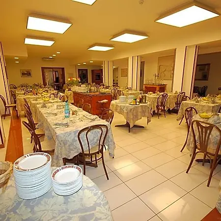 Bella Riviera Lungomare 3*