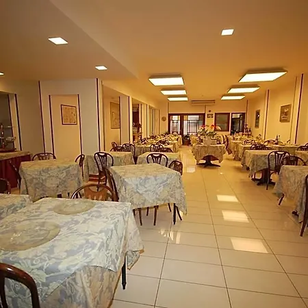 Bella Riviera Lungomare 3*