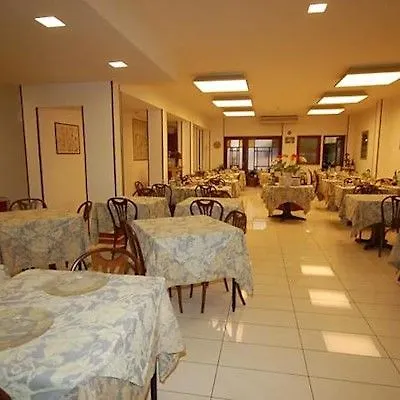 Bella Riviera Lungomare 3* Viareggio