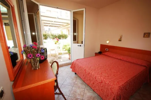 Bella Riviera Lungomare 3* Viareggio