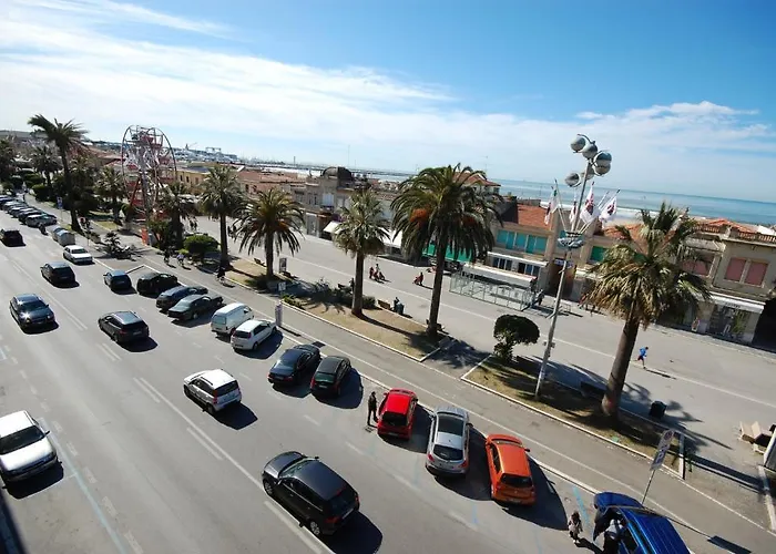 Bella Riviera Lungomare Hotel 3*