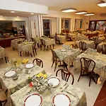 Отель Bella Riviera Lungomare
